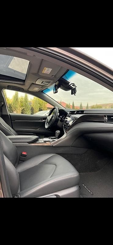 Toyota: Toyota Camry: 2018 г., 2.5 л, Автомат, Бензин, Седан — 4