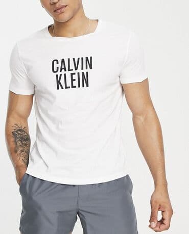 обувь из войлока: Мужская футболка, XL (EU 42), Calvin Klein, Новый, цвет - Белый, Самовывоз, Бесплатная доставка, Платная доставка — 1