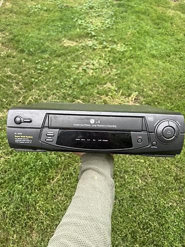 Другое ТВ и видео: Видеомагнитофон LG VHS (модель BL‑162W, Super Multi System) - Формат — 1