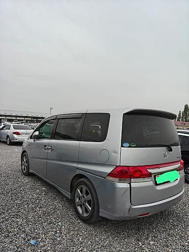 q 7: Honda Stepwgn: 2005 г., 2 л, Автомат, Бензин, Минивэн — 3
