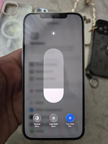 IPhone 12 Pro Max, Б/у, 128 ГБ, Серебристый, Чехол, 92 % — 6