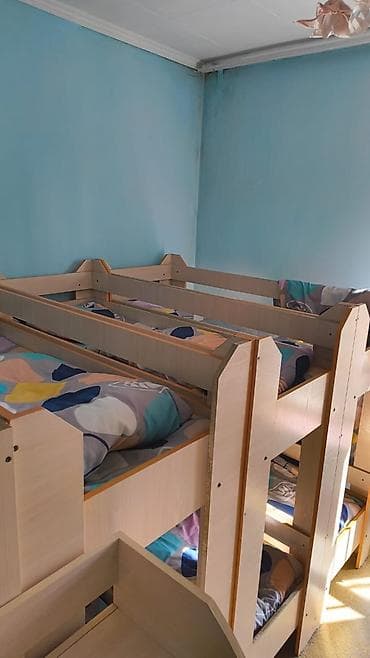 двухяр: Продаются детские двуярусные кровати б/у. Высота 1,5 Длина 1.55 Ширина — 6