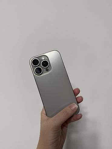 IPhone 16 Pro, титановый корпус, цвет натуральный титан. В идеальном