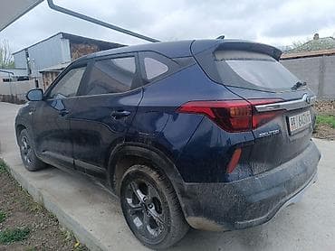 mersedes e63: Kia Seltos: 2021 г., Кроссовер — 2