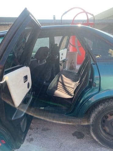 кузовной ремонт бишкек фото: Audi 80: 1993 г., 2.6 л, Автомат, Бензиновая, Седан — 6