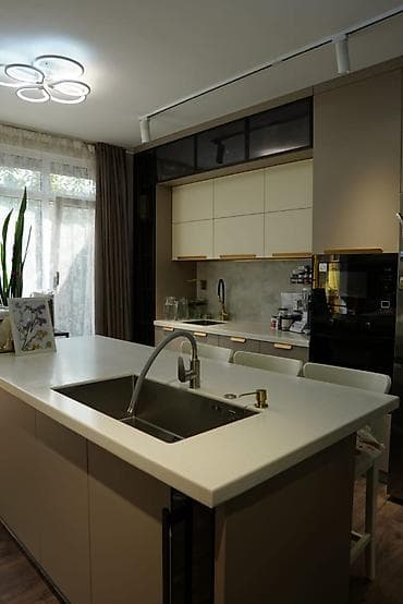 Коммерческая недвижимость: Дом, 300 м², 5 комнат, Агентство недвижимости, Дизайнерский ремонт — 1