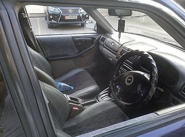 аварийный битый сузулгон: Subaru Forester: 1998 г., 2 л, Автомат, Бензин, Универсал — 5