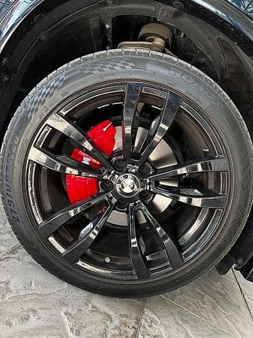 бетонный калцо: Шины 275 / 40 / R 20, Лето, Б/у, Комплект, Легковые, Китай, Roadstone — 1