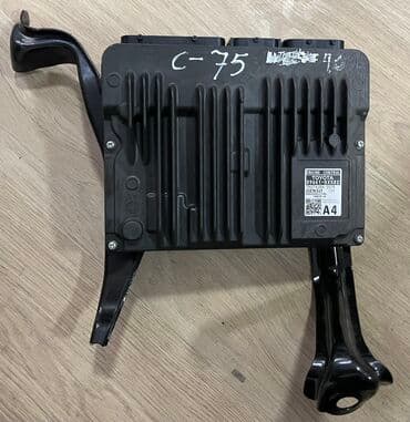 Блок ecu компьютер двигателя Toyota Camry 75