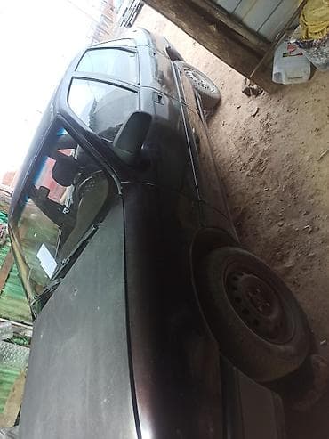 mercedes benz e class: Opel Vectra: 1996 г., 1.6 л, Механика, Бензин, Седан — 3