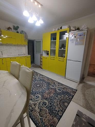 баят колмо: Продаю дом 4 ком ж/м Кырман от ул Ауэзова 500м Стены саманный Двор — 10