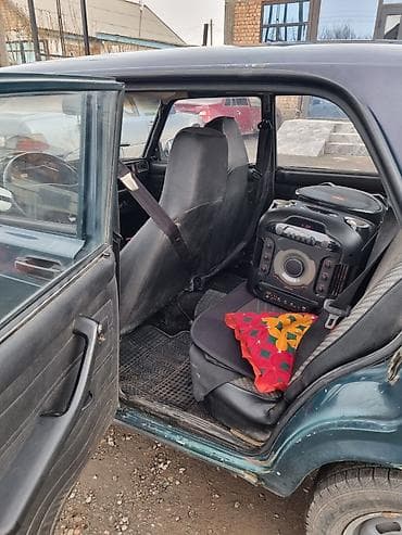 приора машина: ВАЗ (ЛАДА) 2107: 2007 г., 1.6 л, Механика, Бензин, Седан — 6