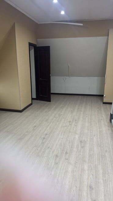 380 м², 10 комнат, Утепленный, Бронированные двери, Балкон застеклен at lalafo.kg 380 м², 10 комнат, Утепленный, Бронированные двери, Балкон застеклен