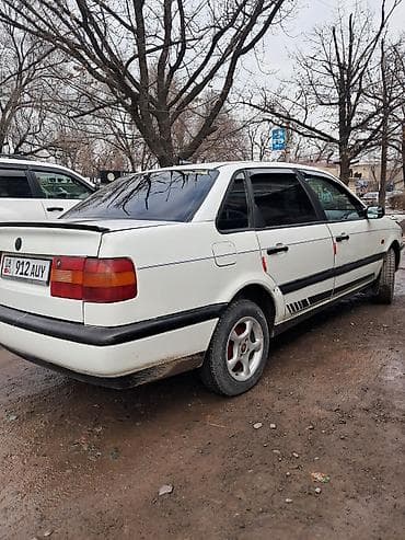 audi v8: Volkswagen Passat: 1994 г., 1.8 л, Механика, Бензин, Седан — 6