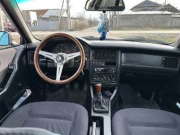 mers 211: Audi 80: 1993 г., 2 л, Механика, Бензин, Седан — 7
