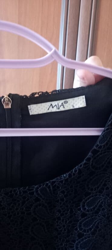 платья на прокат больших размеров: Вечернее платье, Коктейльное, Без рукавов, Шлейф, M — 6