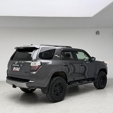 tayota 4 runner: Toyota 4Runner: 2020 г., 4 л, Автомат, Бензин, Внедорожник — 3