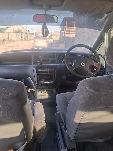 сидения трактор: Honda Odyssey: 1996 г., 2.2 л, Автомат, Бензин, Минивэн — 7