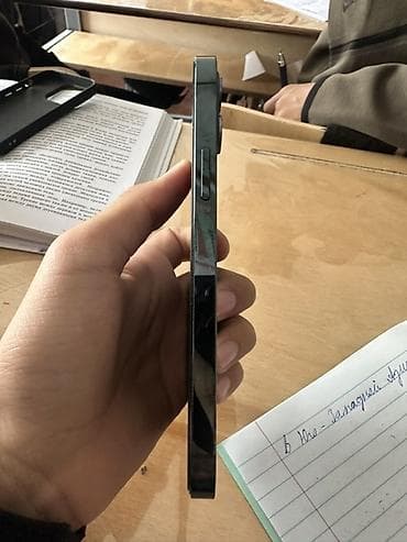 redmi 8a dual: IPhone 12 Pro, Б/у, 256 ГБ, Графит, Чехол, 81 % — 3