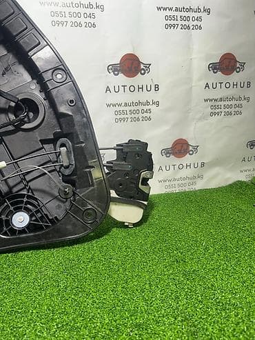 kia: Замок двери Kia K5 JF 2.0 LPG 2018 перед. лев. (б/у) — 1