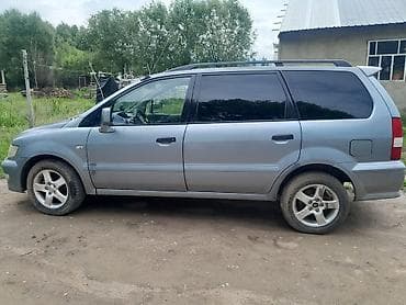 Продажа авто: Mitsubishi Space Wagon: 2001 г., 2 л, Механика, Газ, Универсал — 5
