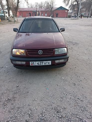буксировочный: Volkswagen Vento: 1993 г., 1.8 л, Ручные, Бензин, Седан — 1