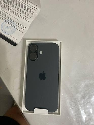 iphone xr lalafo: IPhone 17, Б/у, 256 ГБ, Black Titanium, Зарядное устройство, Чехол, Кабель, 100 % — 1