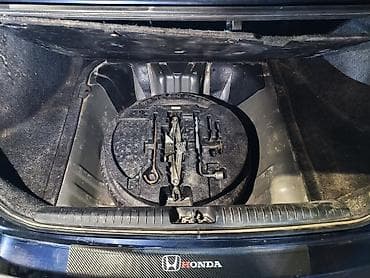 сивик спойлер: Honda Civic: 2008 г., 1.3 л, Вариатор, Гибрид, Седан — 10