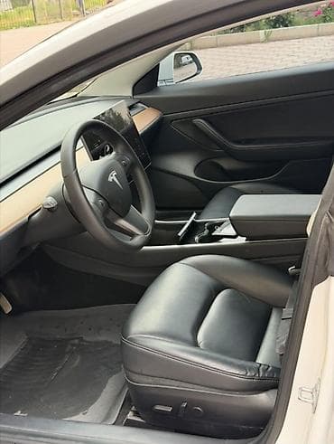 Tesla: Tesla Model 3: 2021 г., 5 л, Автомат, Электромобиль, Седан — 6