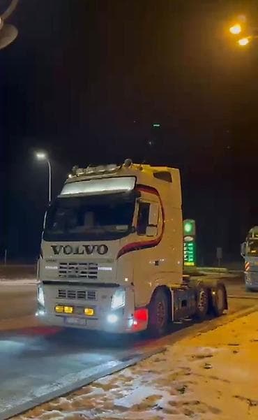 belarus 82: Тягач, Volvo, 2012 г. — 4