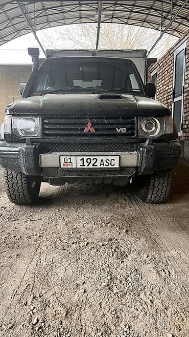 land cruiser 100: Mitsubishi Pajero: 1995 г., Бензин, Внедорожник — 1