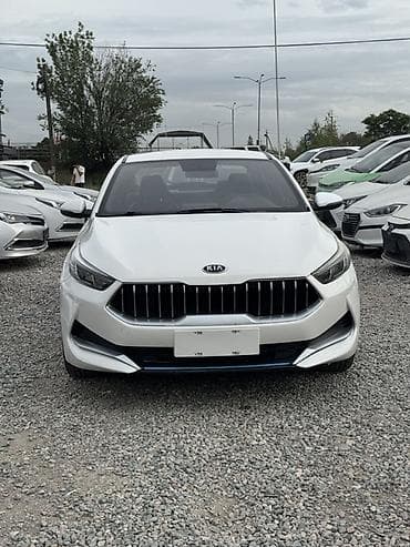 geely coolray: Kia K3: 2019 г., 1.6 л, Автомат, Гибрид, Седан — 1