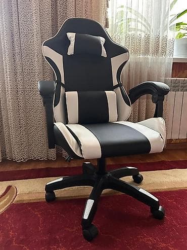 Игровые кресла: Игровое кресло, С колесиками, цвет - Черный, Экокожа — 1