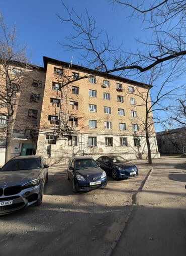 1 комнатная квартира без ремонта: СРОЧНО ПРОДАЖА КВАРТИРЫ.! Шота руставели 46. этаж 2. Квартира 38 — 1