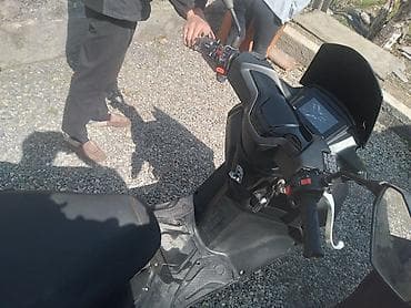 Мотозапчасти и аксессуары: Продаю Скутер/максискутер для работы и города с установленным — 3