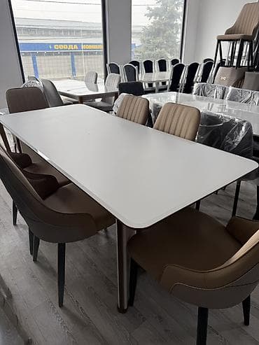 кухини стол: Обеденные столы с прямоугольной столешницей - Современный дизайн — 3