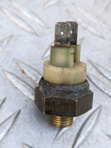 датчик спидометра гольф 4: Volkswagen 1990 г., Колдонулган, Оригинал, Германия — 3