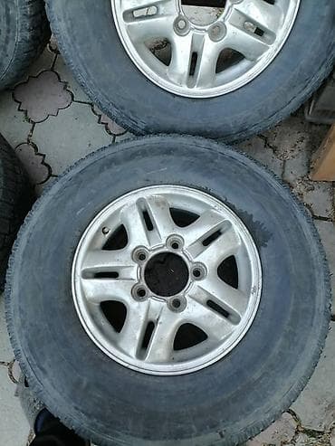 Диски: Колеса в сборе 275 / 70 / R 16, Всесезонная, Б/у, Комплект, Внедорожные (АТ/МТ), Литые, отверстий - 5 — 7