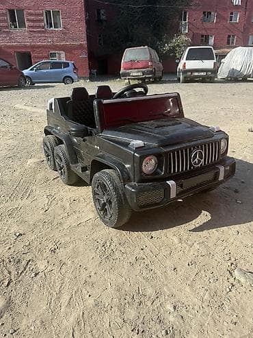 детская винтовка: Детский электромобиль-джип 6×6 (стиль G‑class), черный. - Кузов — 1