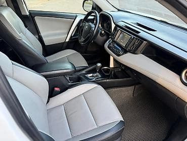 Продажа авто: Toyota RAV4: 2016 г., 2.5 л, Вариатор, Гибрид, Кроссовер — 8