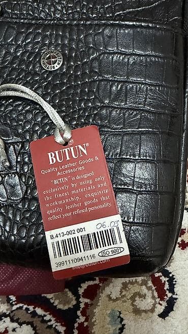 acne studio: Барсетка, Butun, Материал: Натуральная кожа, Застежка на магните, Застежка на молнии, Множество карманов, Новый — 3