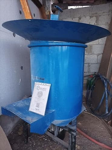 крысинный яд: Дробилка Technomach Professional (Техномаш), стационарная. - Тип — 2