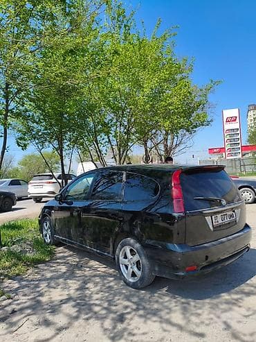 бардачок стрим: Honda Stream: 2004 г., 2 л, Автомат, Бензин, Универсал — 2