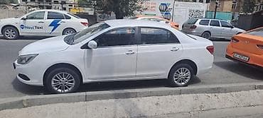 буд е5: BYD E5: 2019 г., Автомат, Электромобиль, Седан — 4