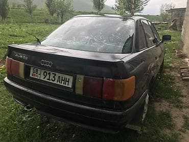 Audi: Audi 80: 1989 г., 2 л, Бензин, Седан — 6