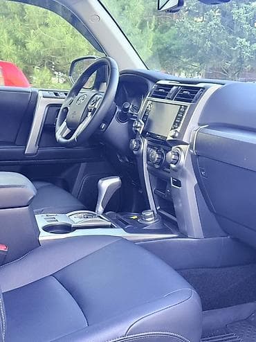 space runner: Toyota 4Runner: 2022 г., 4 л, Автомат, Бензин, Внедорожник — 10