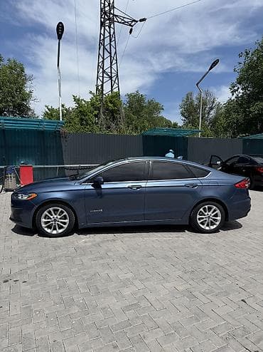 одиссей обсалют: Ford Fusion: 2018 г., 2 л, Вариатор, Гибрид, Седан — 2