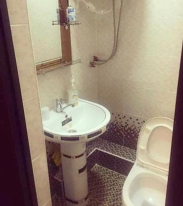 50: 📍12 мкр 💰52,000 сом Депозит 50,000 сом 🏢2 комнатная, со всей — 1