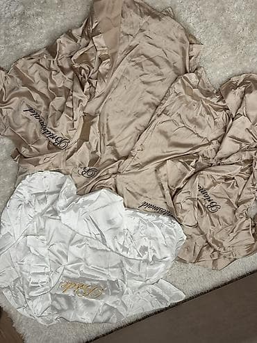 Жеке буюмдар: Атласные халаты для свадебного утра/девичника с вышивкой. - Комплект — 1