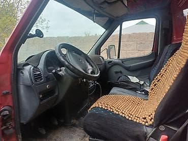 двери от спринтера: Легкий грузовик, Mercedes-Benz — 6